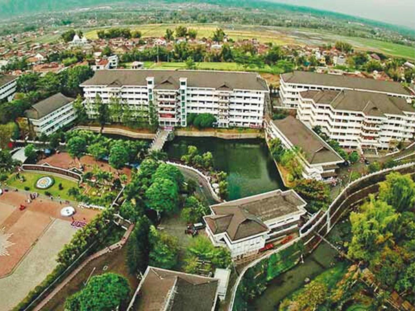 Villa Estetik Di Malang Exteriör bild