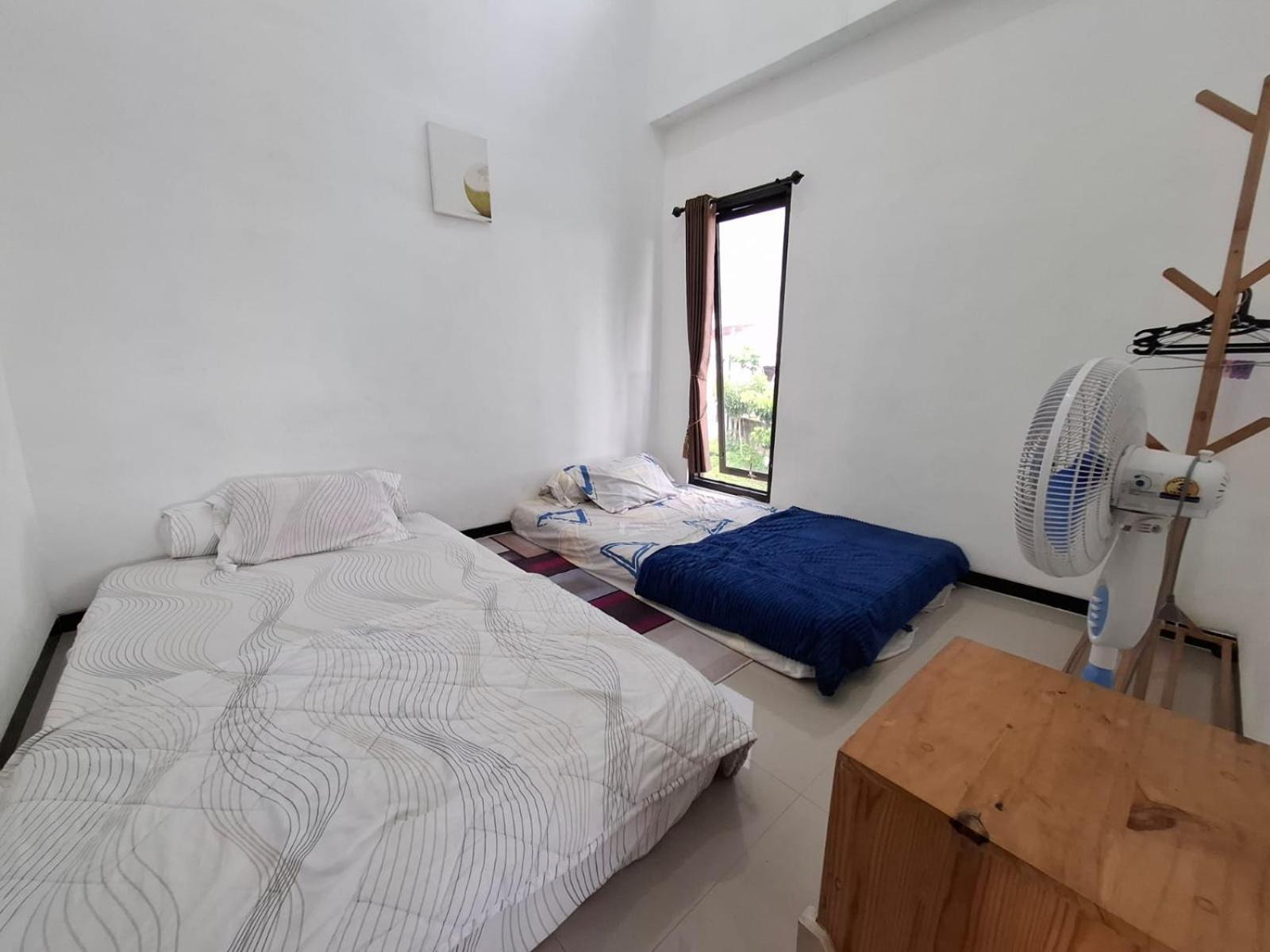 Villa Estetik Di Malang Exteriör bild