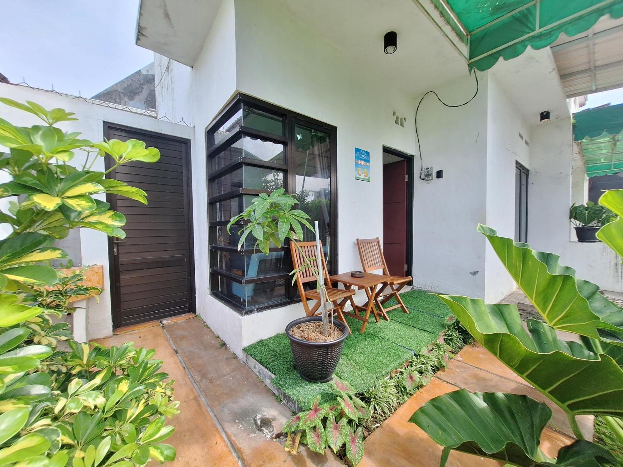 Villa Estetik Di Malang Exteriör bild