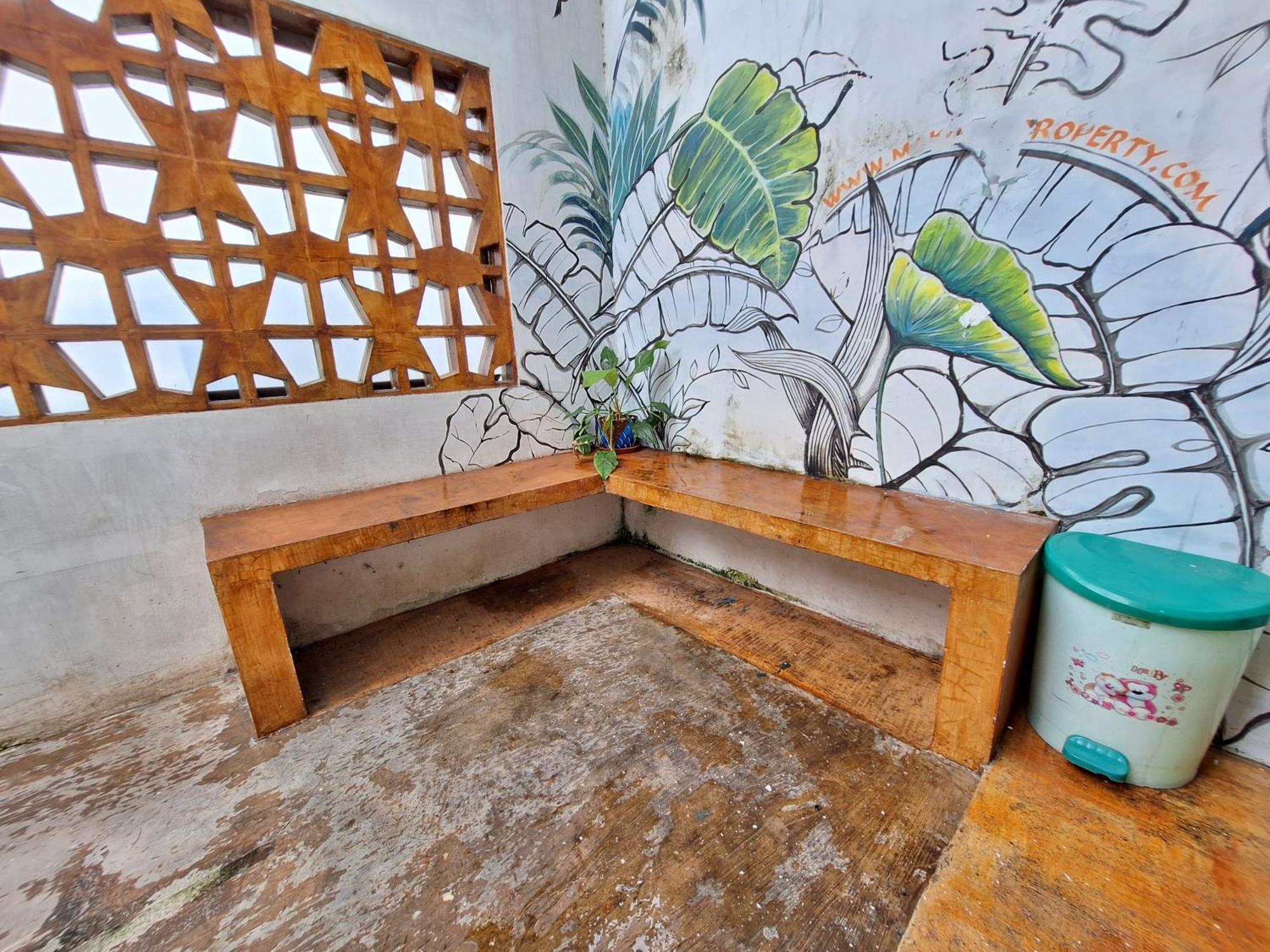 Villa Estetik Di Malang Exteriör bild
