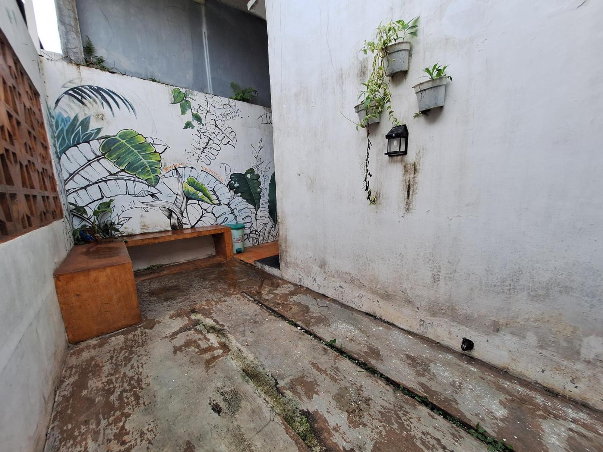 Villa Estetik Di Malang Exteriör bild